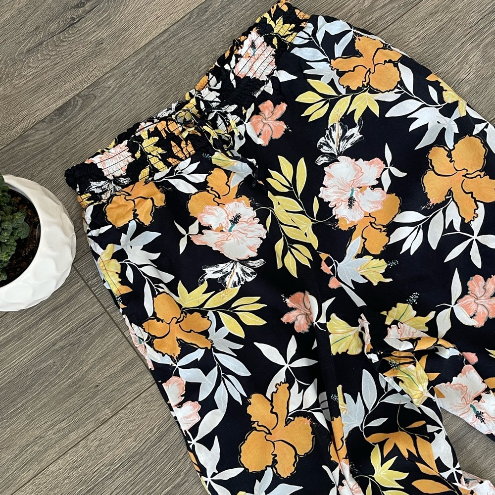 Roxy floral capri flowy floral pants SZ Small - Picture 2 of 4